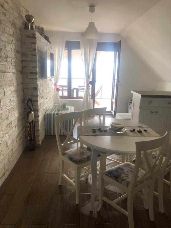 Apartment Nadejda Pomorie Exteriör bild