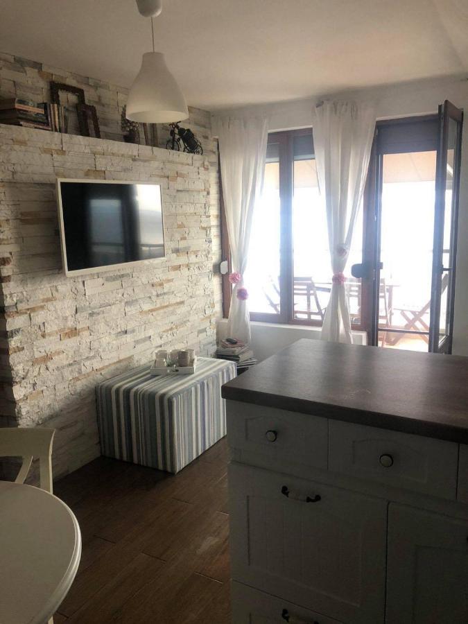 Apartment Nadejda Pomorie Exteriör bild